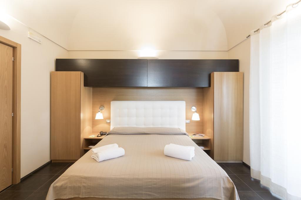 Hotel Novecento 시클리 외부 사진